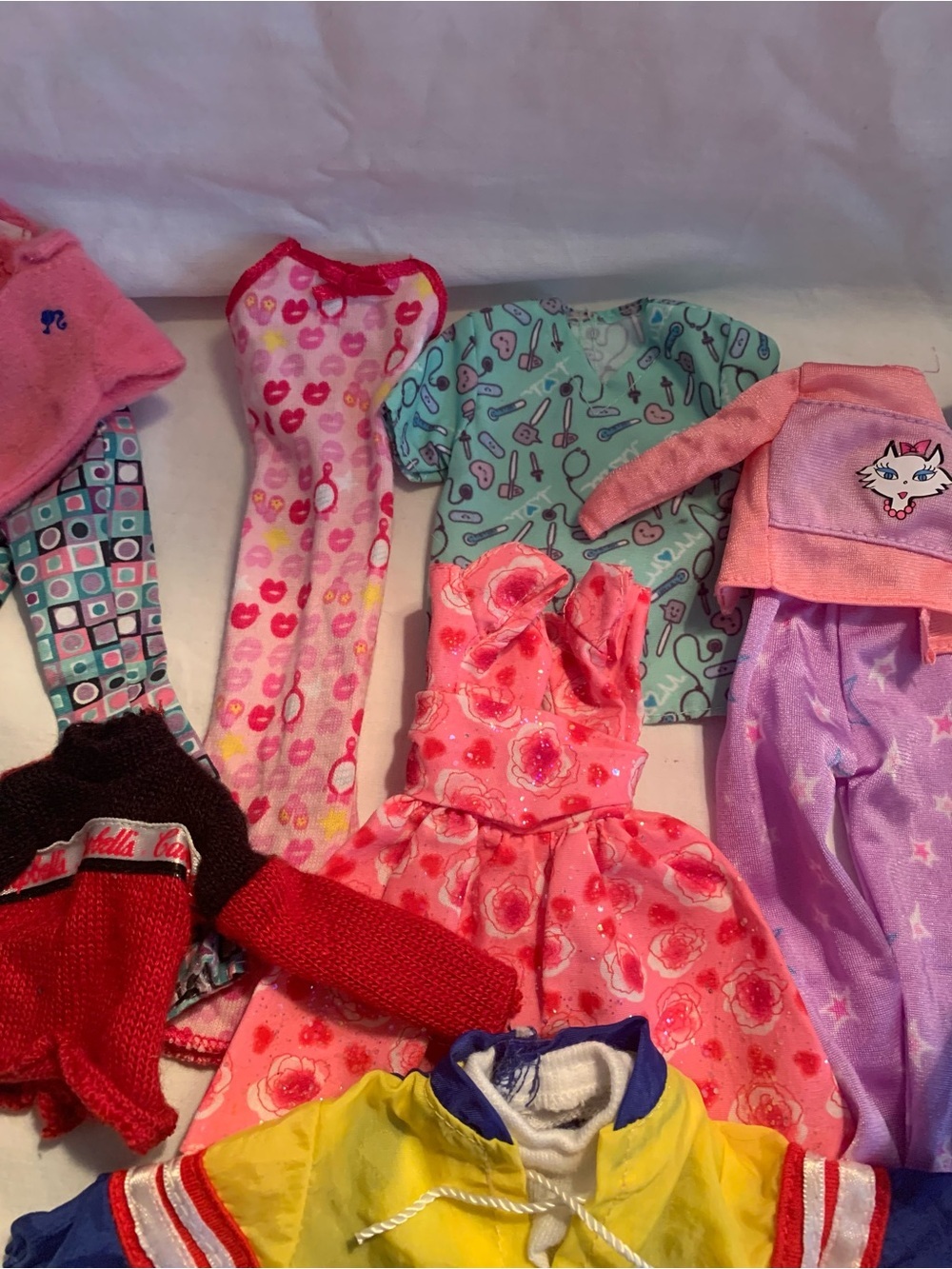 Vintage Barbie and Ken Doll Clothes, Lot of 12 - Picture 3 of 14